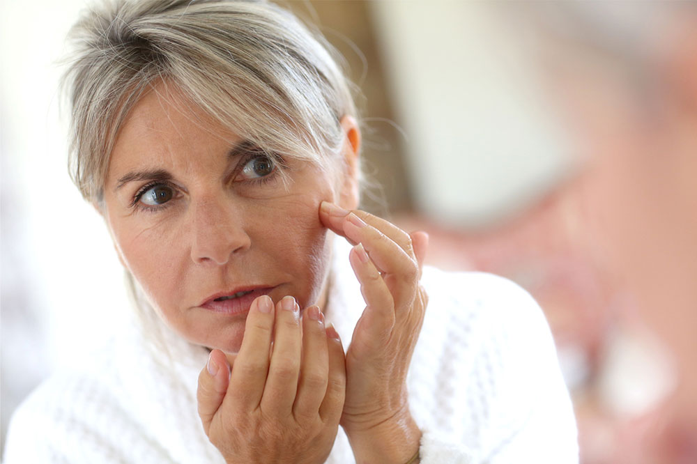 6 Tips to Keep Wrinkles and Fine Lines at Bay