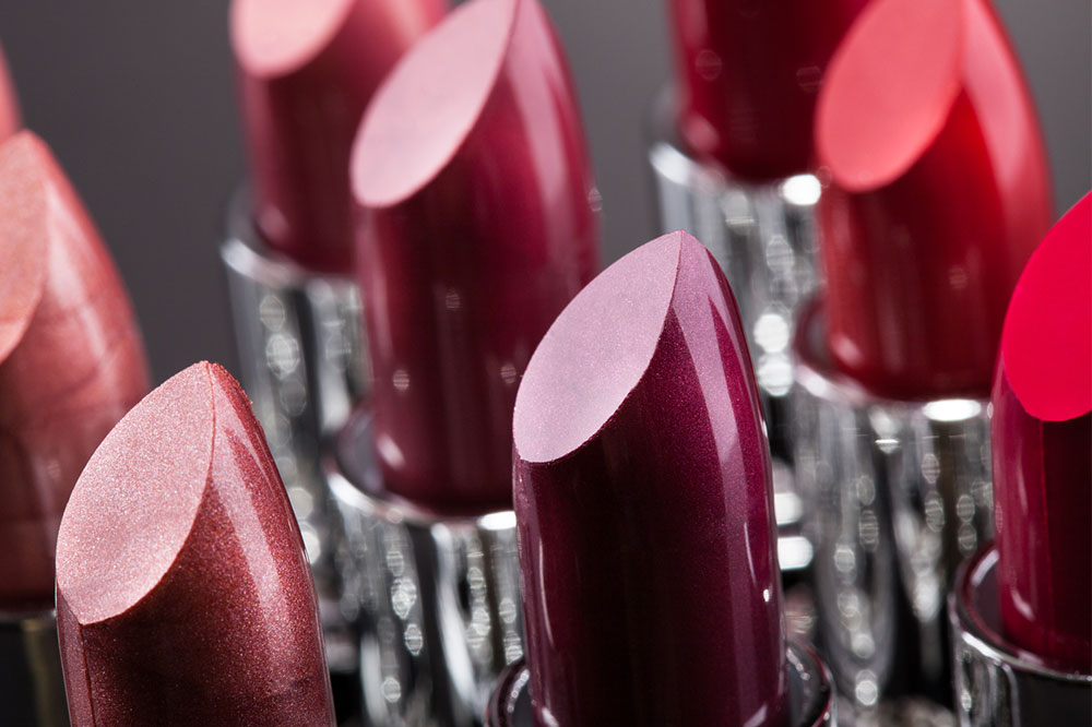 Top 6 Moisturizing Lipsticks on the Market